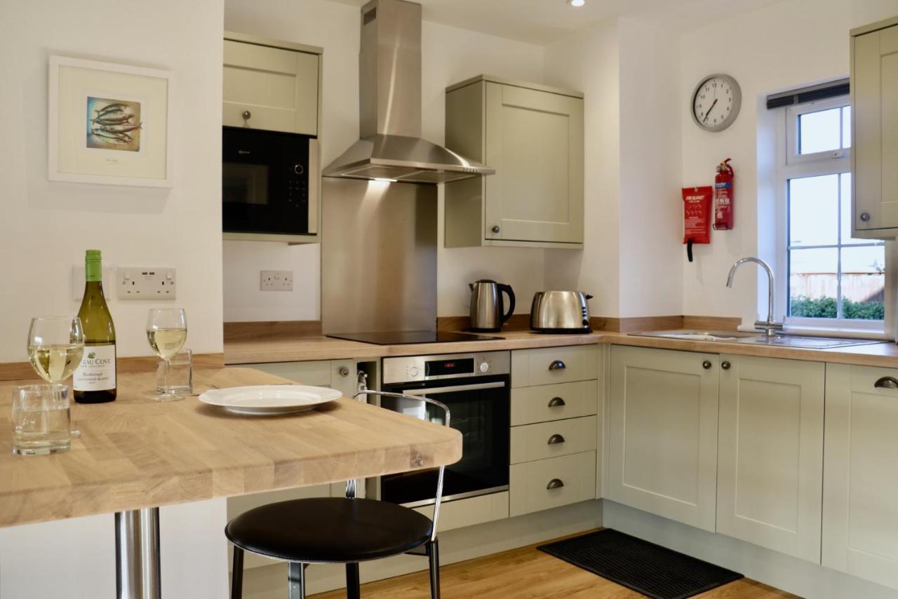 Lawnside 2 Apartment Budleigh Salterton Bagian luar foto